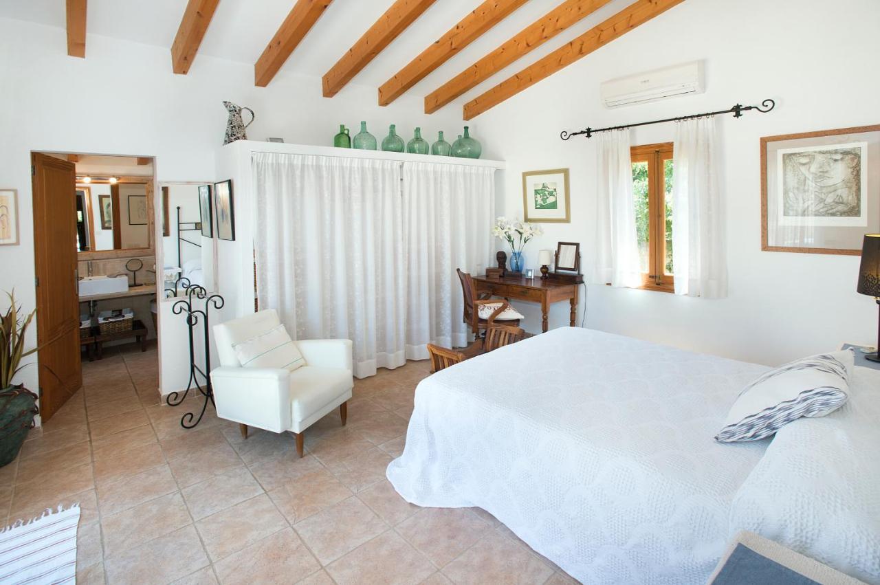 Owl Booking Villa Coloma - Luxury Retreat With Huge Pool Порт де Пойенса Екстериор снимка